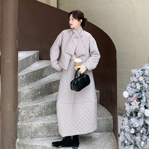 2C270-2902-P235-K328 带围脖棉服3件套图片