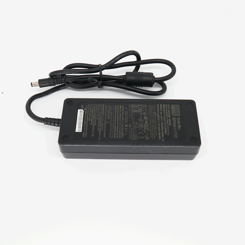 原装MEAN WELL明纬开关电源适配器GST90A12-P1IY  12V 6.67A  60W