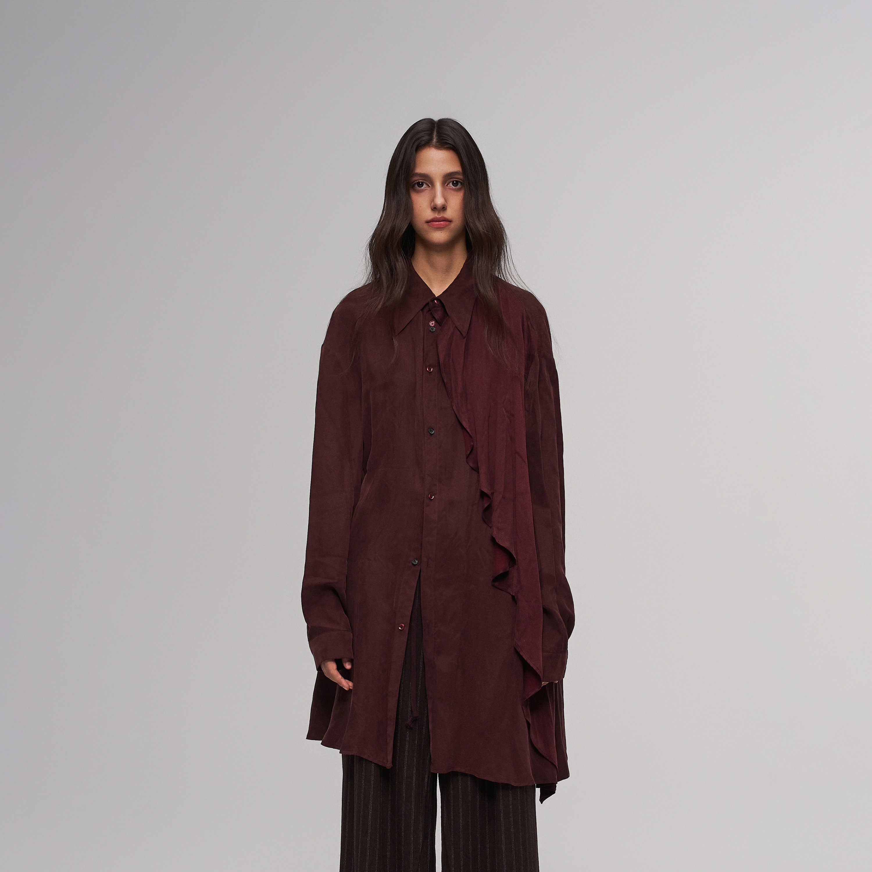 「 ILNya & Smooth 」差池_红 荷叶系带长衬衫 铜氨丝衬衣