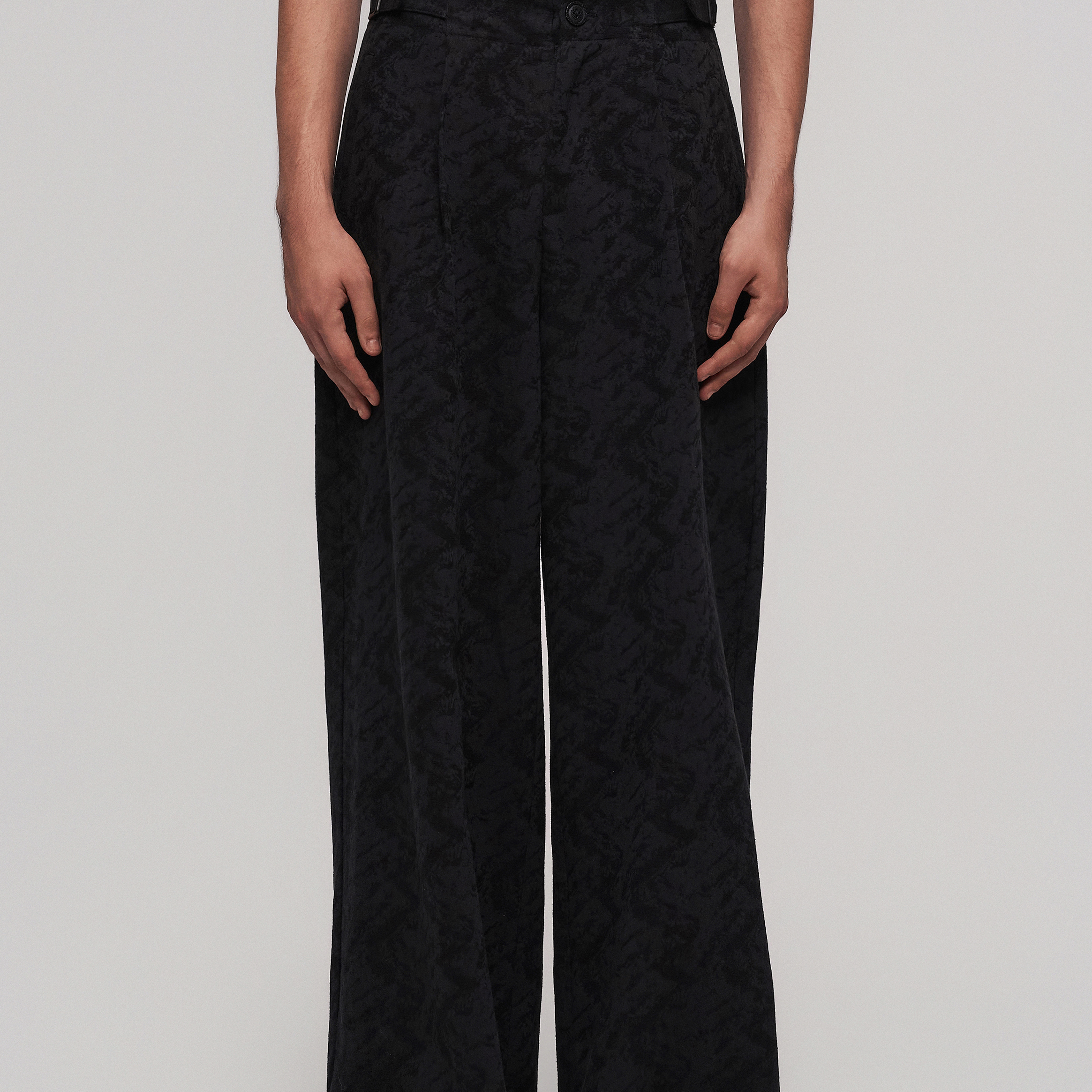 「 凌鸦ILNya 」差池_黑 涟漪高腰打褶裤 棉麻混纺提花高腰休闲裤,男装,休闲裤,淘宝优惠券,粉丝福利购,淘宝优惠卷