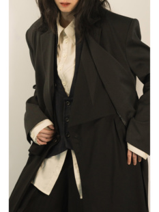 「 凌鸦ILNya 」月海_黑/灰 峦鸾燕尾大衣 双重解构拼接礼服风衣