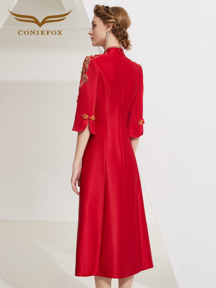 Red dress, elite cheongsam, food bag, 2023 collection Red dress, elite cheongsam, food bag, 2023 collection