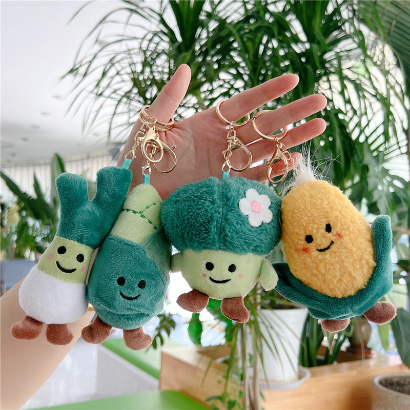 创意水果蔬菜毛绒玩具公仔书包挂件初中生可爱玩偶女生包包挂饰品图片