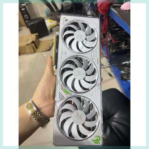 议价万丽雪狐RTX4070SUPER 独立显示卡12GB 有原包装
