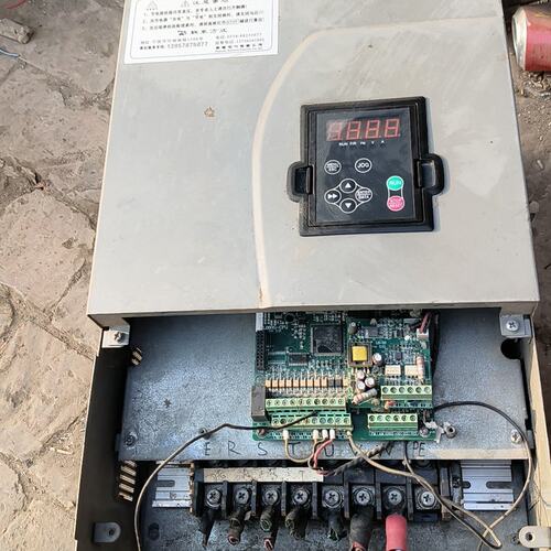 议价科普变频器KP60ZSD-4T0220EKP60ZSD-4T0185EKP60ZSD-4T0300E