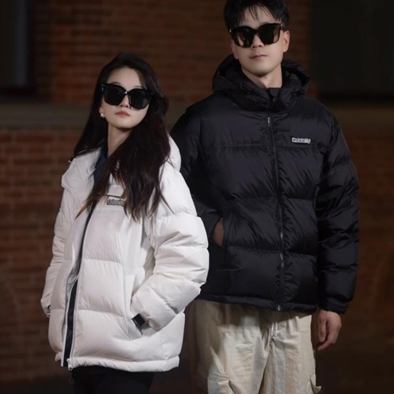 雅鹿羽绒服女超厚泡芙新款加厚短款小个子情侣90鸭绒正品面包服冬