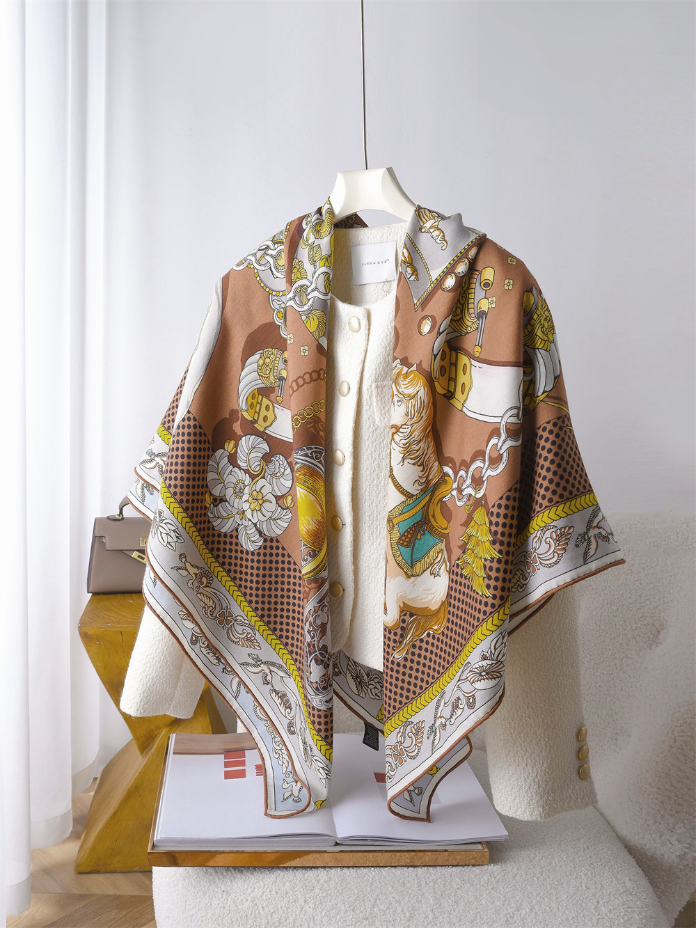 双面双色骏马链条丝毛大方巾秋冬季大牌真丝羊毛围巾丝绒保暖披肩