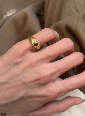 女虎眼石中古拉丝戒指尾戒