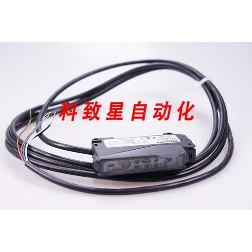 工业配件BOS003M BOS 74K-UU-1FR-BO-Z-02 光底座 10-30VDC