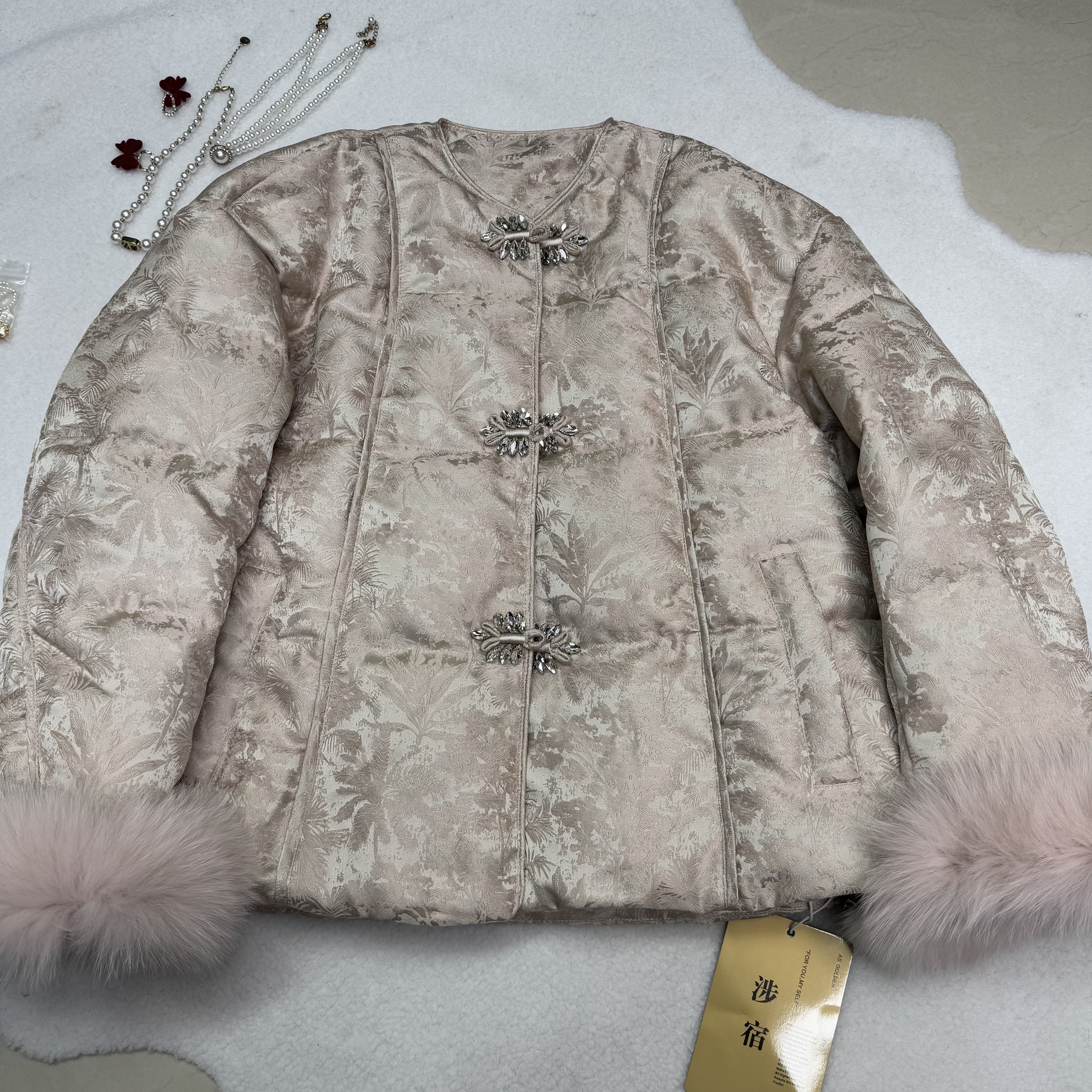 新中式国风拼接狐狸毛可拆卸羽绒服外套2025冬季新款仙气上衣女潮,女装/女士精品,羽绒服,淘宝优惠券,粉丝福利购,淘宝优惠卷