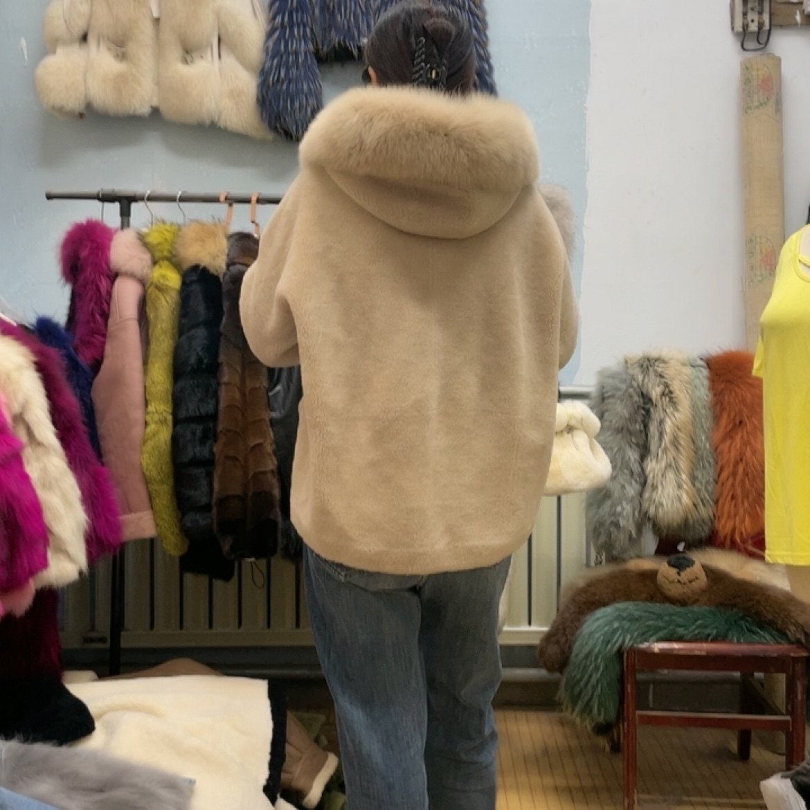 2025新款狐狸毛领皮草外套女短款连帽年轻时尚百搭显瘦毛毛大衣,服饰配件/皮带/帽子/围巾,包挂件,淘宝优惠券,粉丝福利购,淘宝优惠卷