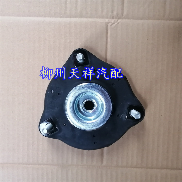 宝骏530510360前减震器顶胶