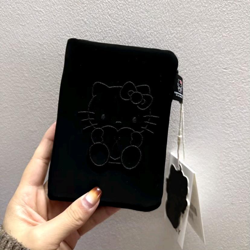 hellokitty凯蒂猫护照夹证件收纳