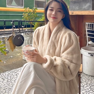 皮毛一体大衣冬年轻款 暮光貂2025新款 仿水貂毛环保皮草外套女短款