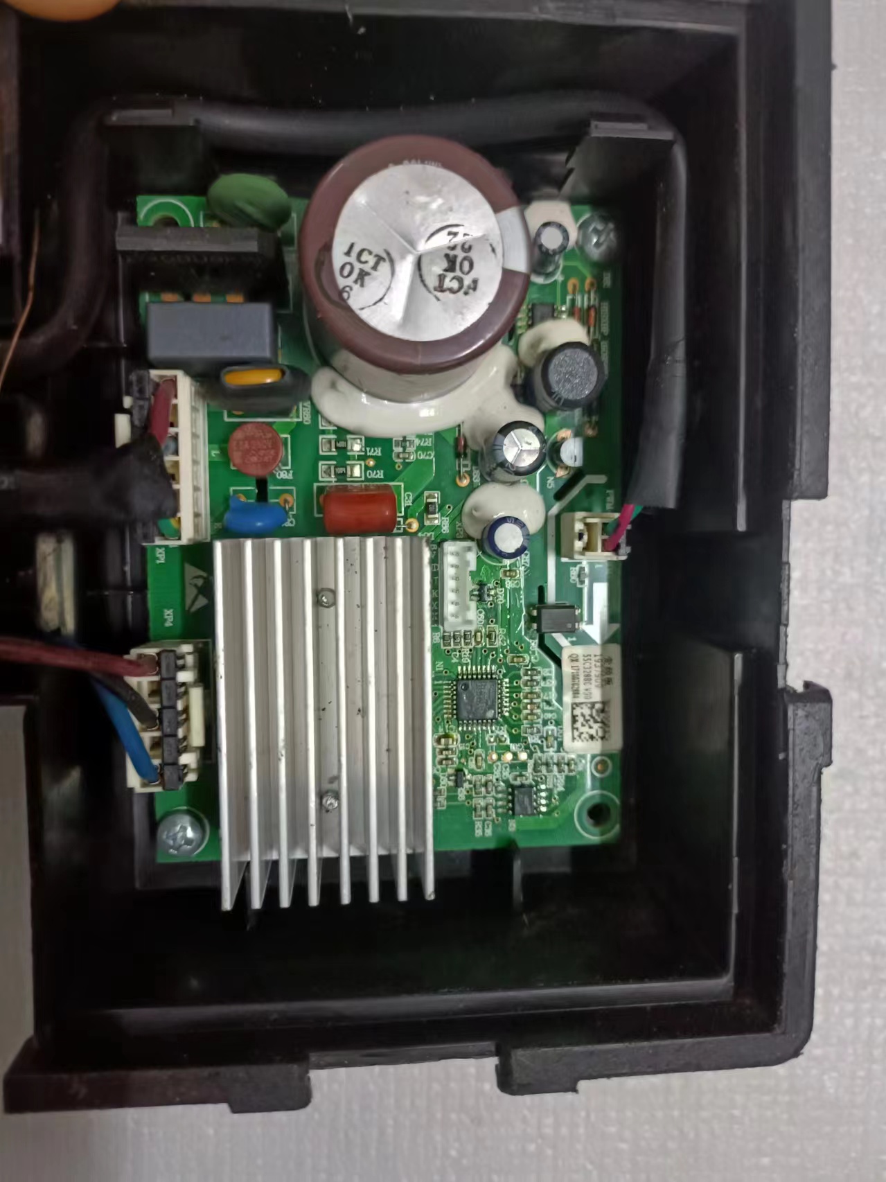 海信冰箱VTH1113Y压缩机