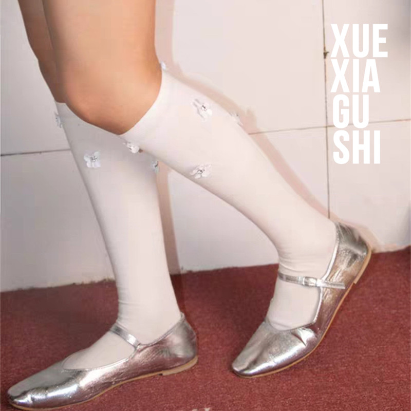 【手缝钻石花小腿袜】