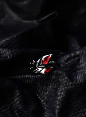 绯红戒指i-person中性冷淡风