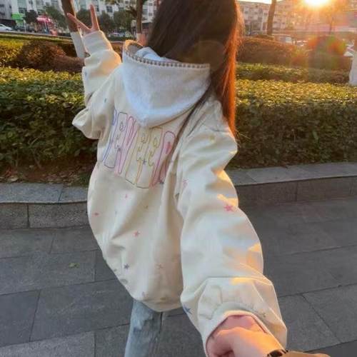 多巴胺星星印花小熊棒球服外套女2025开春新款设计感小众夹克上衣