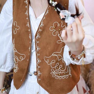 云南新疆旅游民族风马甲外搭异域重工刺绣鹿皮绒宽松百搭开衫 外套