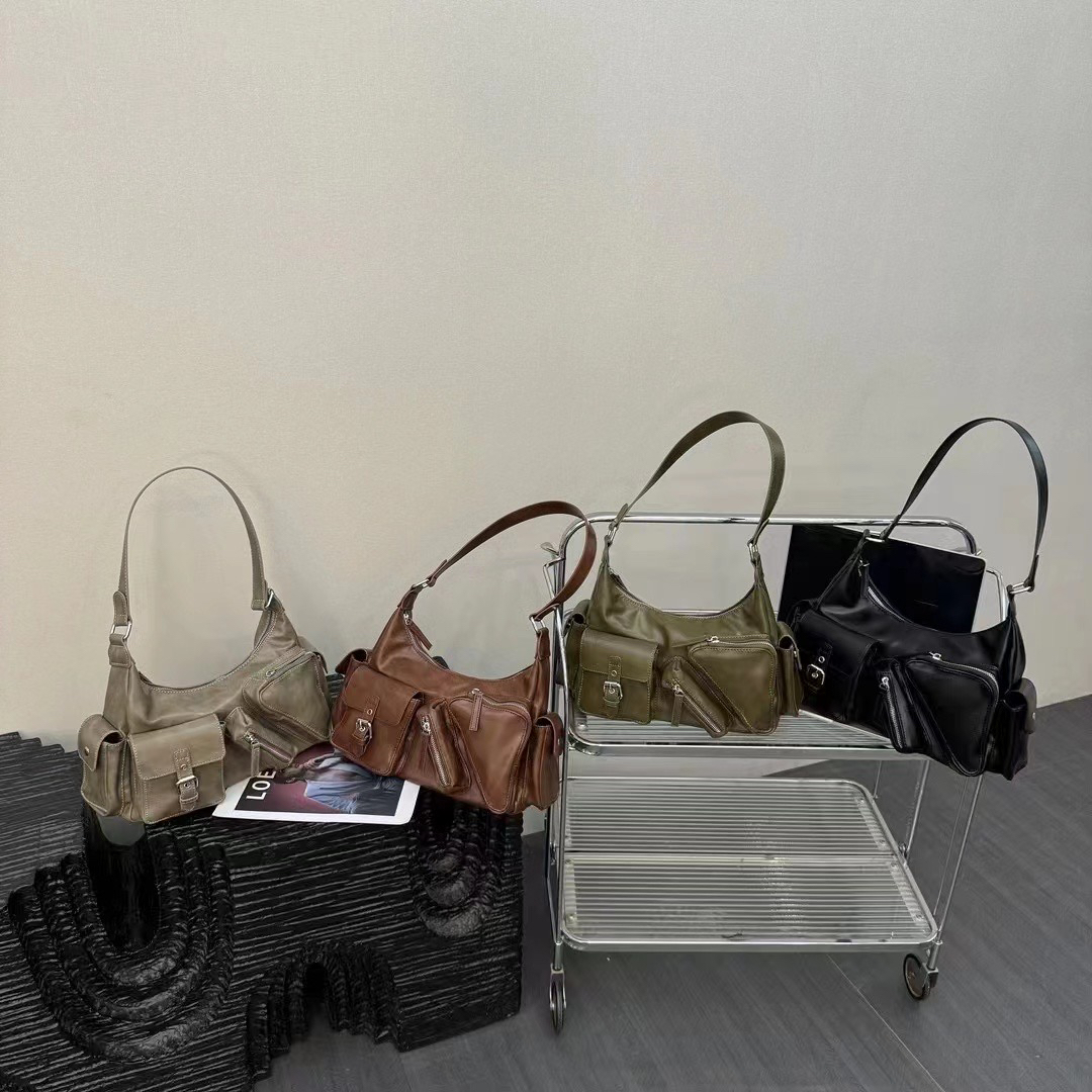 美式复古单肩腋下包甜酷辣妹机车风中古包包2024新手提单肩包