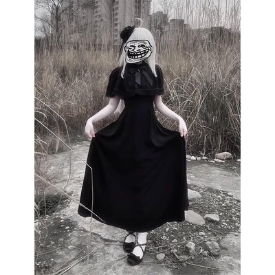 新款哥特风复古黑色斗篷中长款连衣裙女lolita裙日常cos服