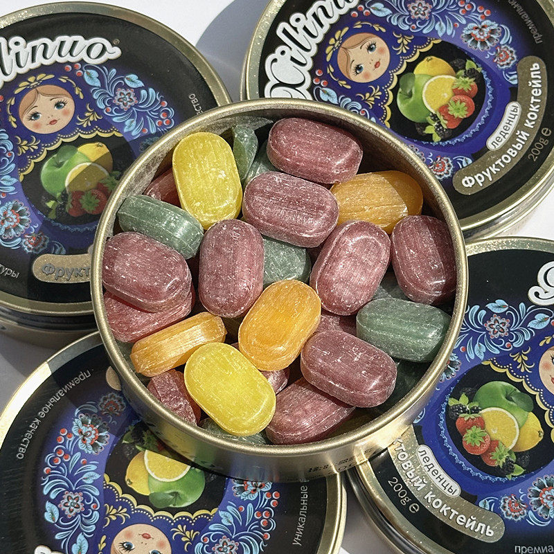 俄罗斯进口套娃什锦水果味硬糖混合老式铁盒喜糖伴手礼铁罐糖礼盒