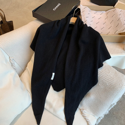 100%澳洲羊毛针织大三角披肩女外搭秋季新款护颈坎肩围巾外搭女潮