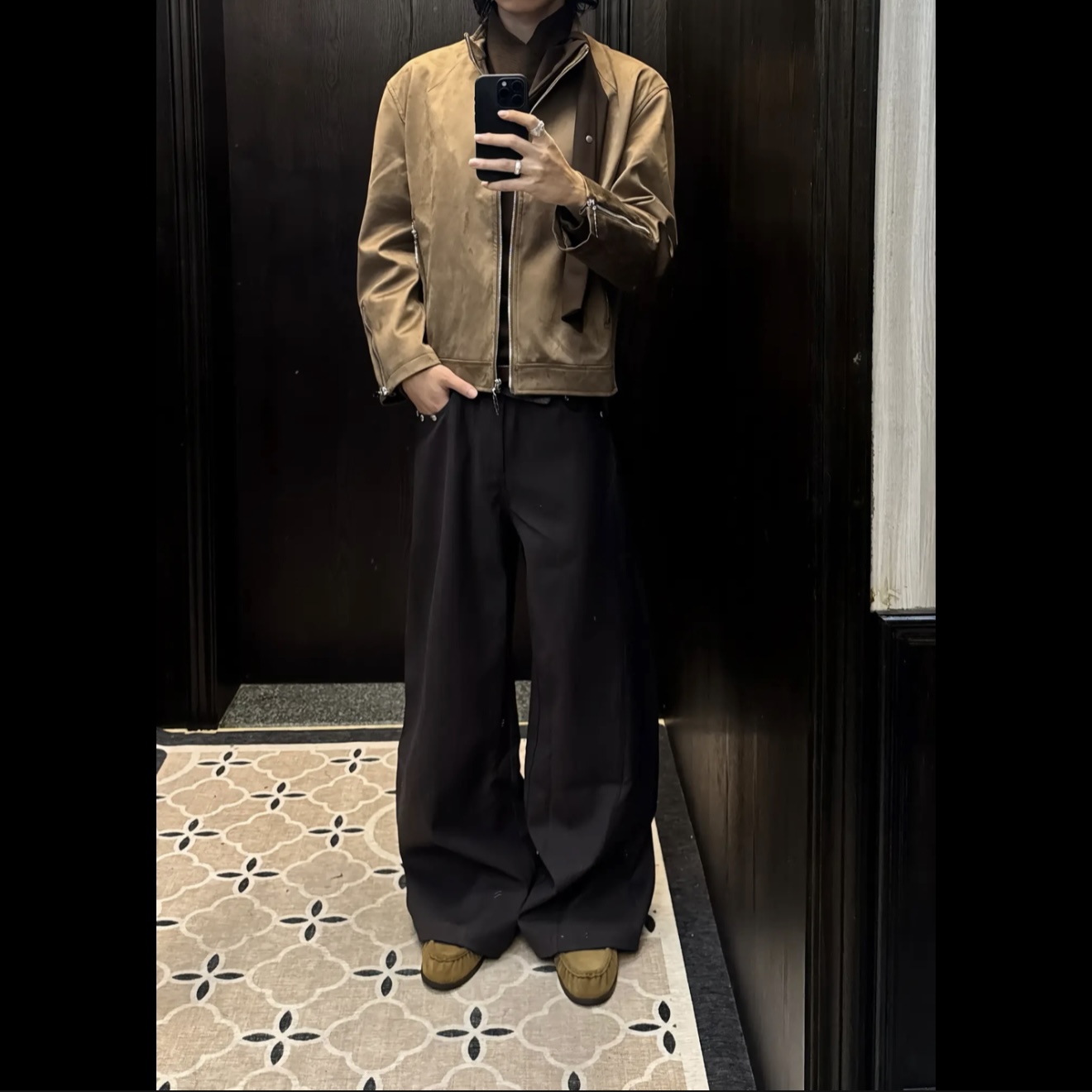 极叶麂皮解构多拉链立领夹克