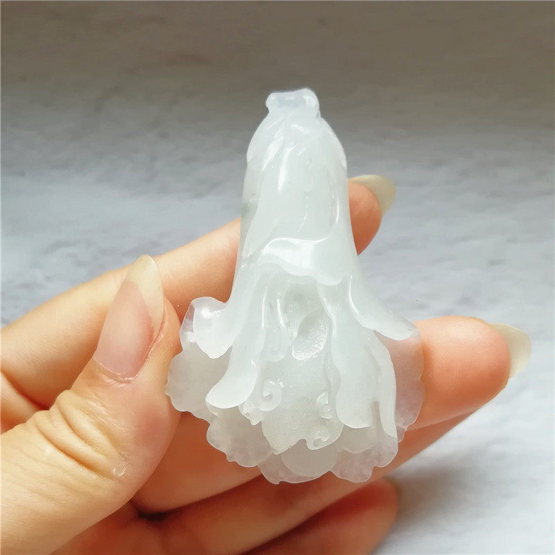 独山玉冰种玉兰花吊坠男女款