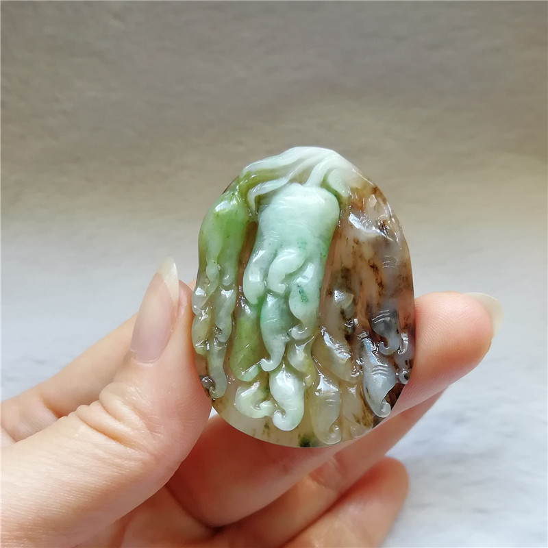 天然南阳独山玉佛手瓜苏工项链