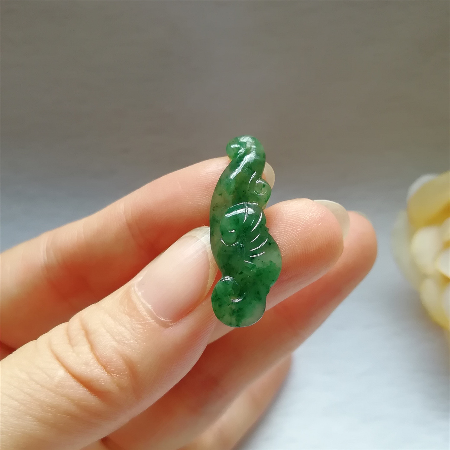 正品天然玉石独山玉吊坠南阳玉独玉精雕如意挂件吉祥如意玉佩福到
