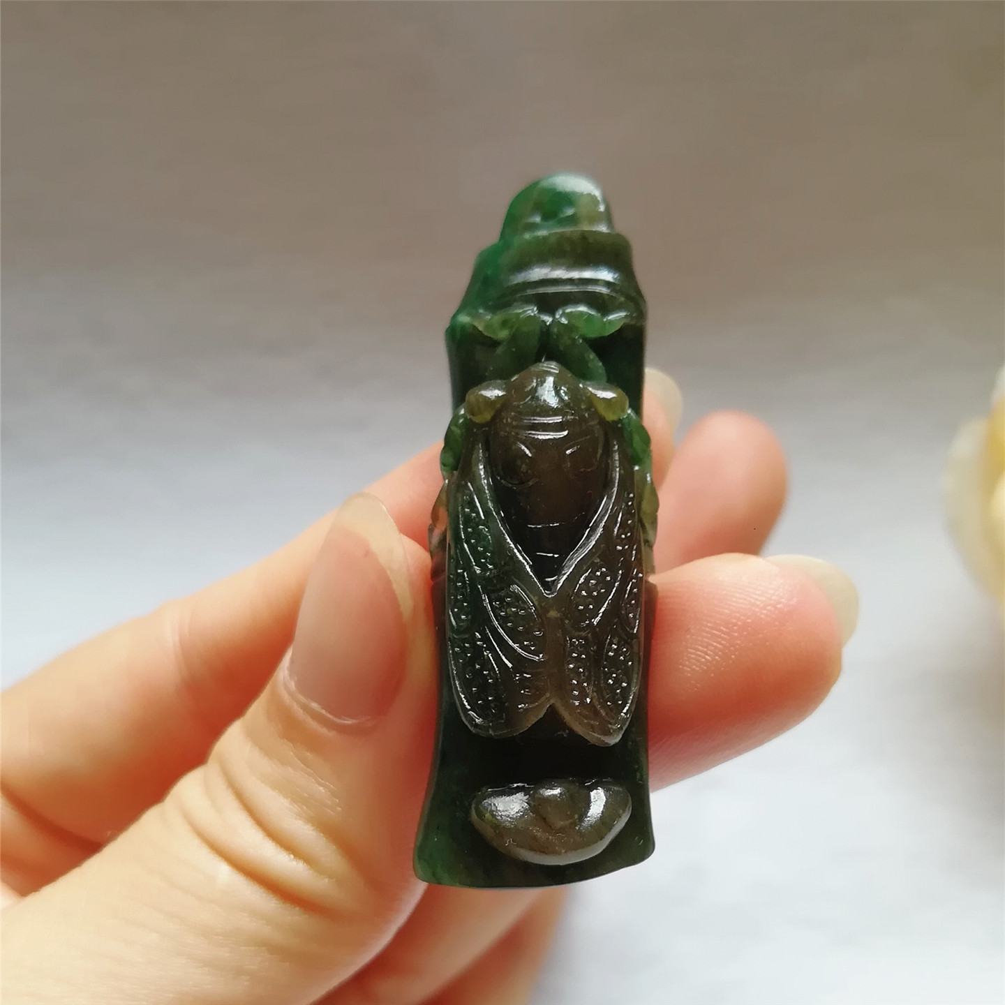 正品老坑独山玉吊坠一鸣惊人