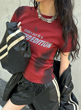 Space Axis早秋正肩红色修身甜辣妹短款上衣紧身短袖t恤女小众