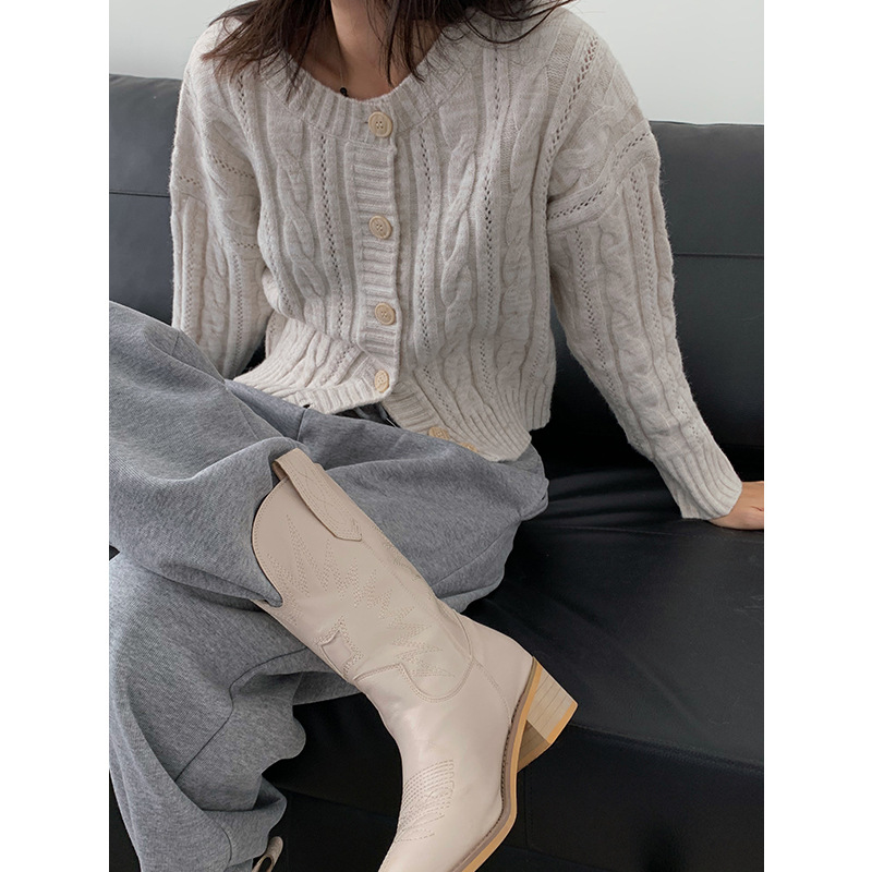 Ademe韩版秋季毛衣燕麦色开衫慵懒风单排扣休闲长袖圆领针织衫女