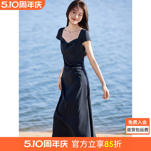 沫晗依美小黑裙显瘦T恤连衣裙