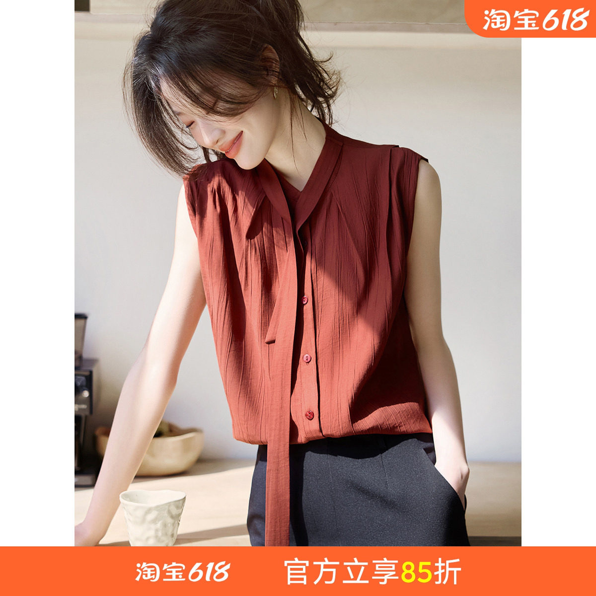沫晗依美休闲显瘦别致设计感领口系带无袖衬衫2026夏季新款衬衫女