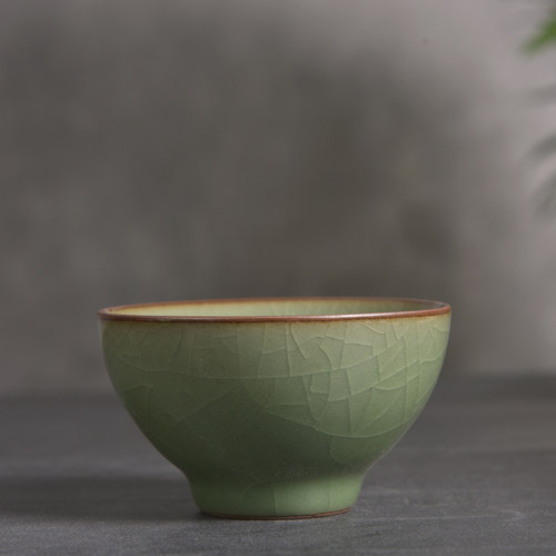 陶瓷功夫茶杯品茗主人龙泉哥窑