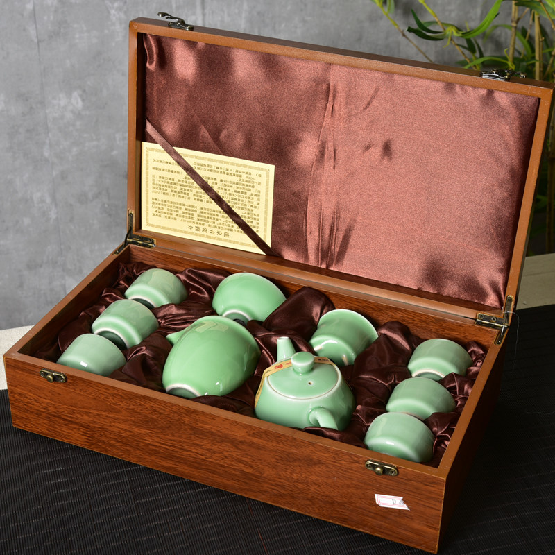 产地直销龙泉青瓷10头功夫茶具图片