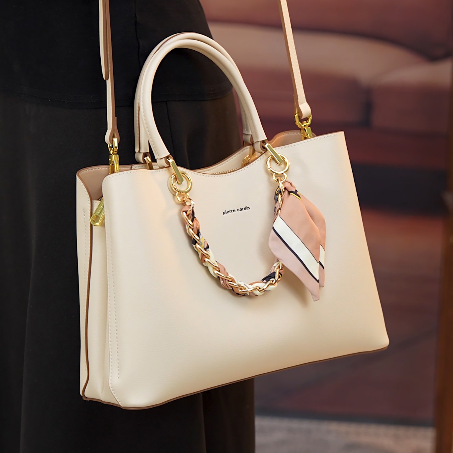 皮尔卡丹大容量包包女2026新款通勤休闲百搭送妈妈女包单肩斜挎包