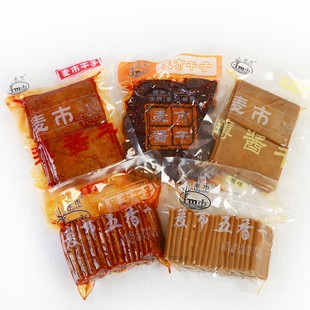 湖北通城麦市特产麻辣酱香干烟熏散装大袋休闲零食真空包装豆腐干