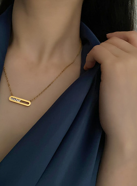 不掉色项链女长方形吊坠流动锆石