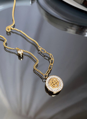 山茶花项链女小众设计圆牌锁骨链