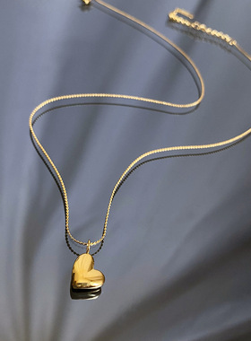 新款小众精致钛钢爱心锁骨链