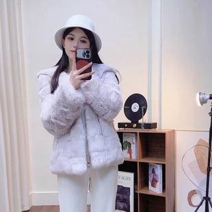 香芋垂耳兔 夫人不爱荔枝皮清冷粉紫色调连帽横条兔毛皮草外套女