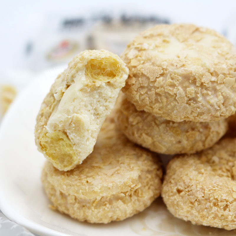 燕麦夹心爆浆脆皮奶酥爱逗妮新疆特产奶酪酥网红奶宝宝休闲小零食
