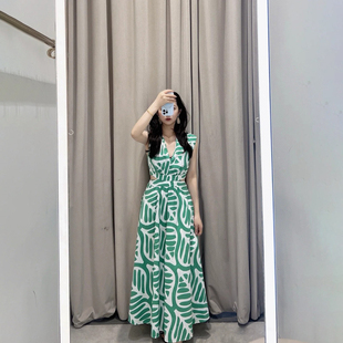 现货DV同源深圳南油2025早秋新款绿白棕榈叶腰部挖剪无袖连衣裙