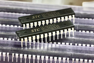 STC12C5608AD-35I-SKDIP28  STC宏晶 单片机 STC12C5608 全新原装