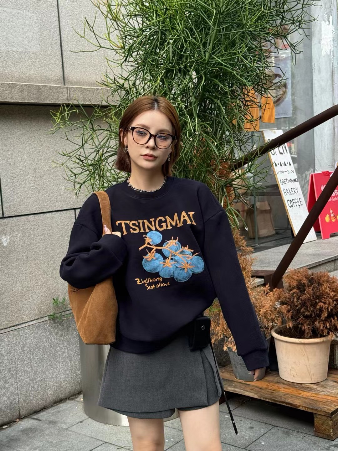 欧洲站2025秋季新款欧货时尚圆领宽松显瘦百搭休闲卫衣外套女潮