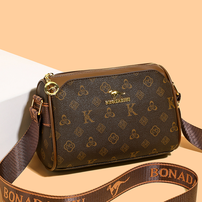 女包2025新款简约百搭宽肩带斜挎包中年妈妈时尚大气单肩枕头包包