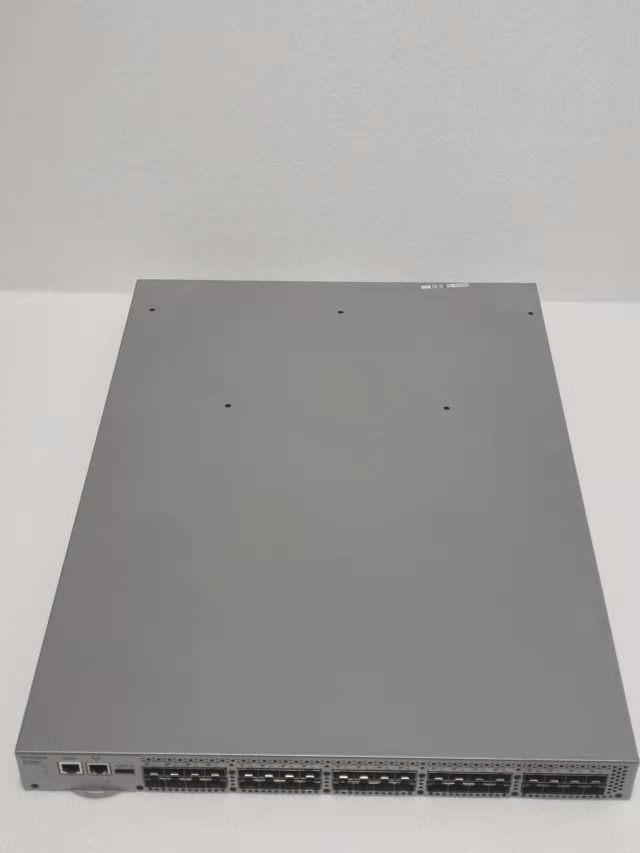 博科/emc 5100b ds-5100b 40口激活 双电 8gb san存储光纤交换机